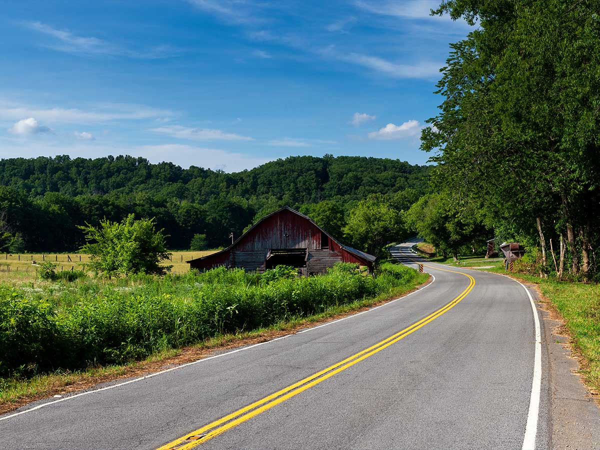 It Disproportionately Benefits Rural States