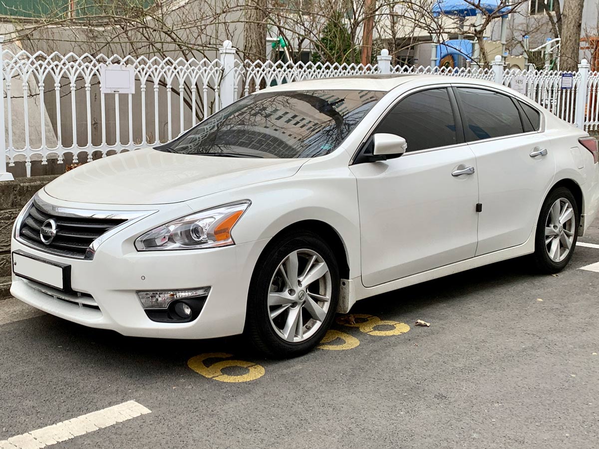 Nissan Altima