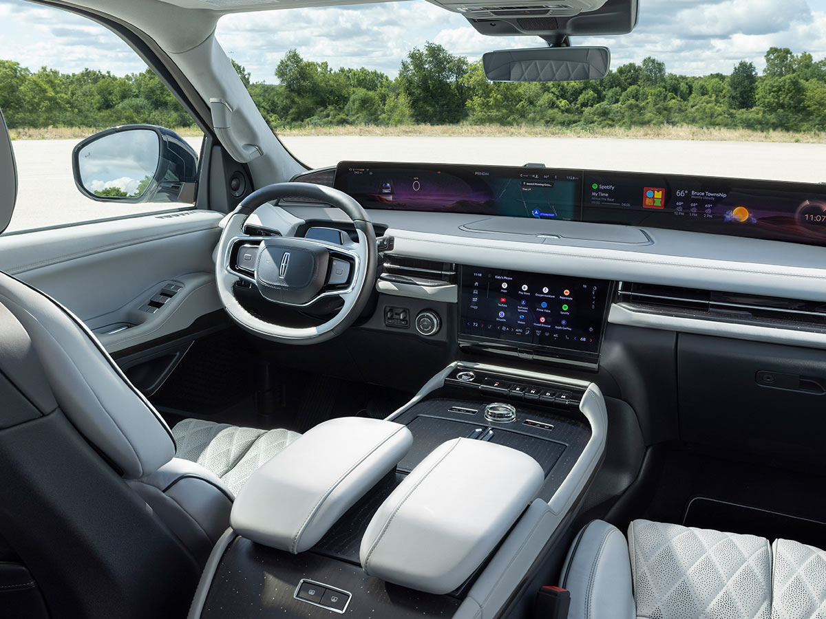 2025 Lincoln Navigator