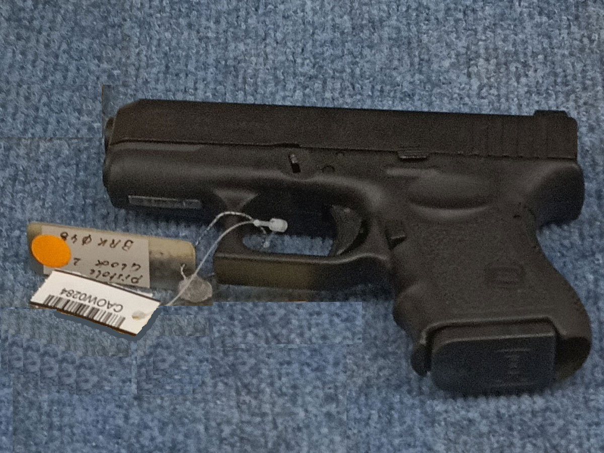 Glock 27 (.40 S&W)