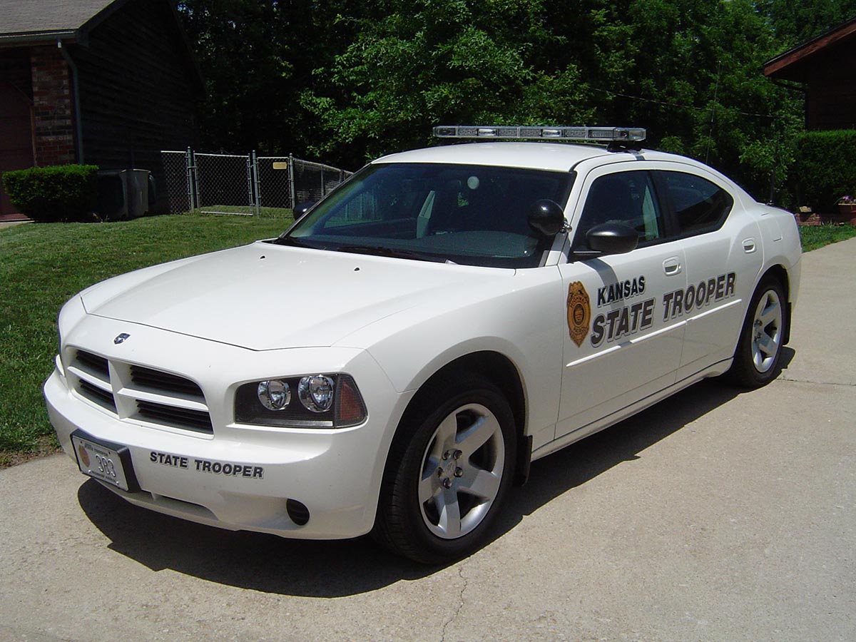 Dodge Charger Pursuit 5.7L HEMI V8
