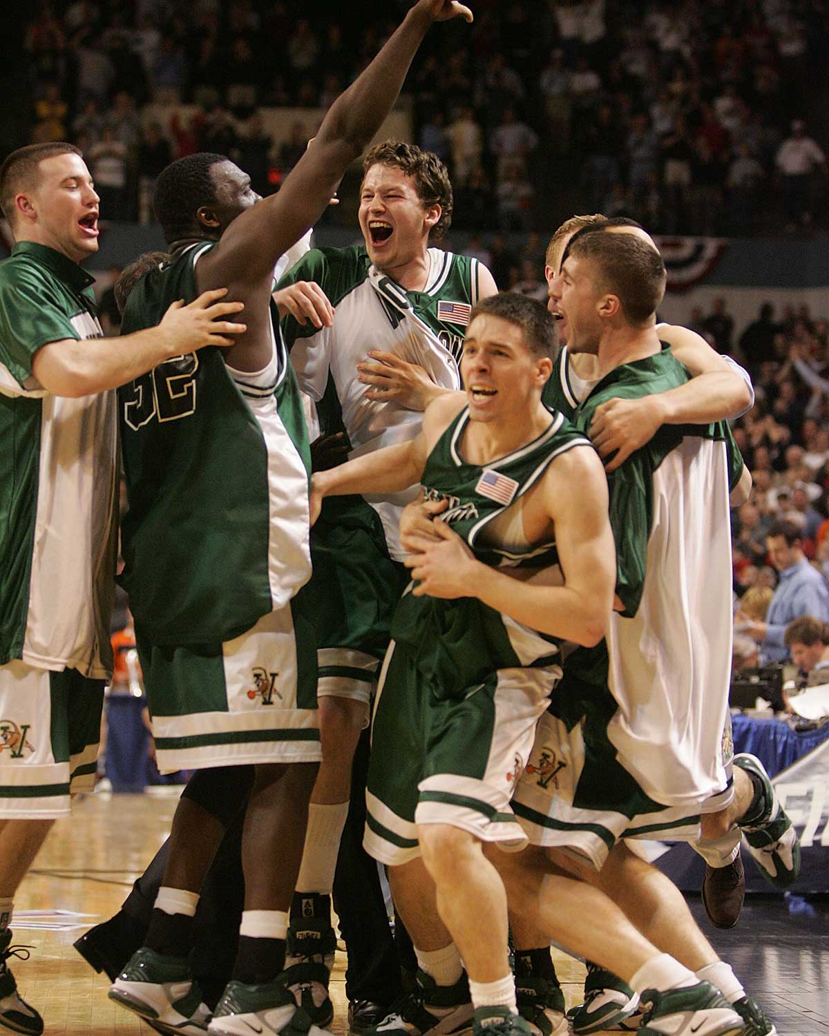 16. Vermont 50, Syracuse 57 – 2005 First Round
