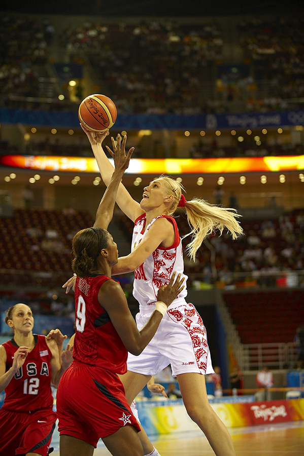 Maria Stepanova - 6'8"