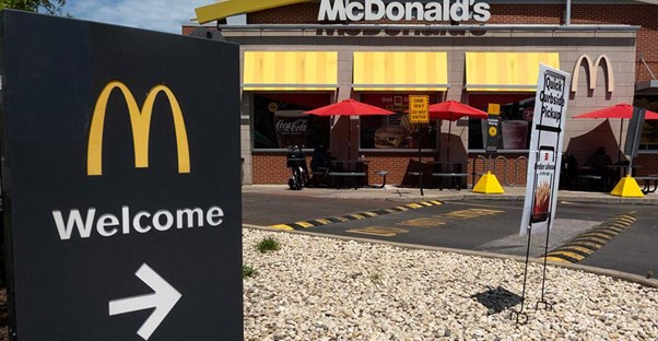 The entrance to a McDonalds