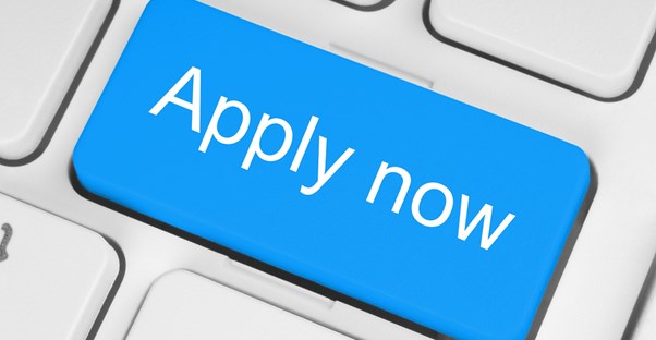 A blue Apply now button is as easy as a guide to social securit disability application