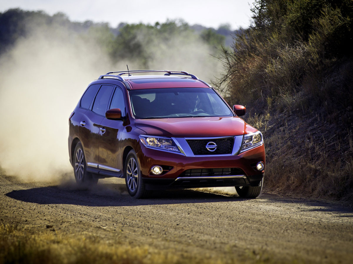 Nissan Pathfinder (2013-2014)