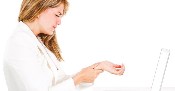 a woman who is at risk for carpal tunnel syndrome