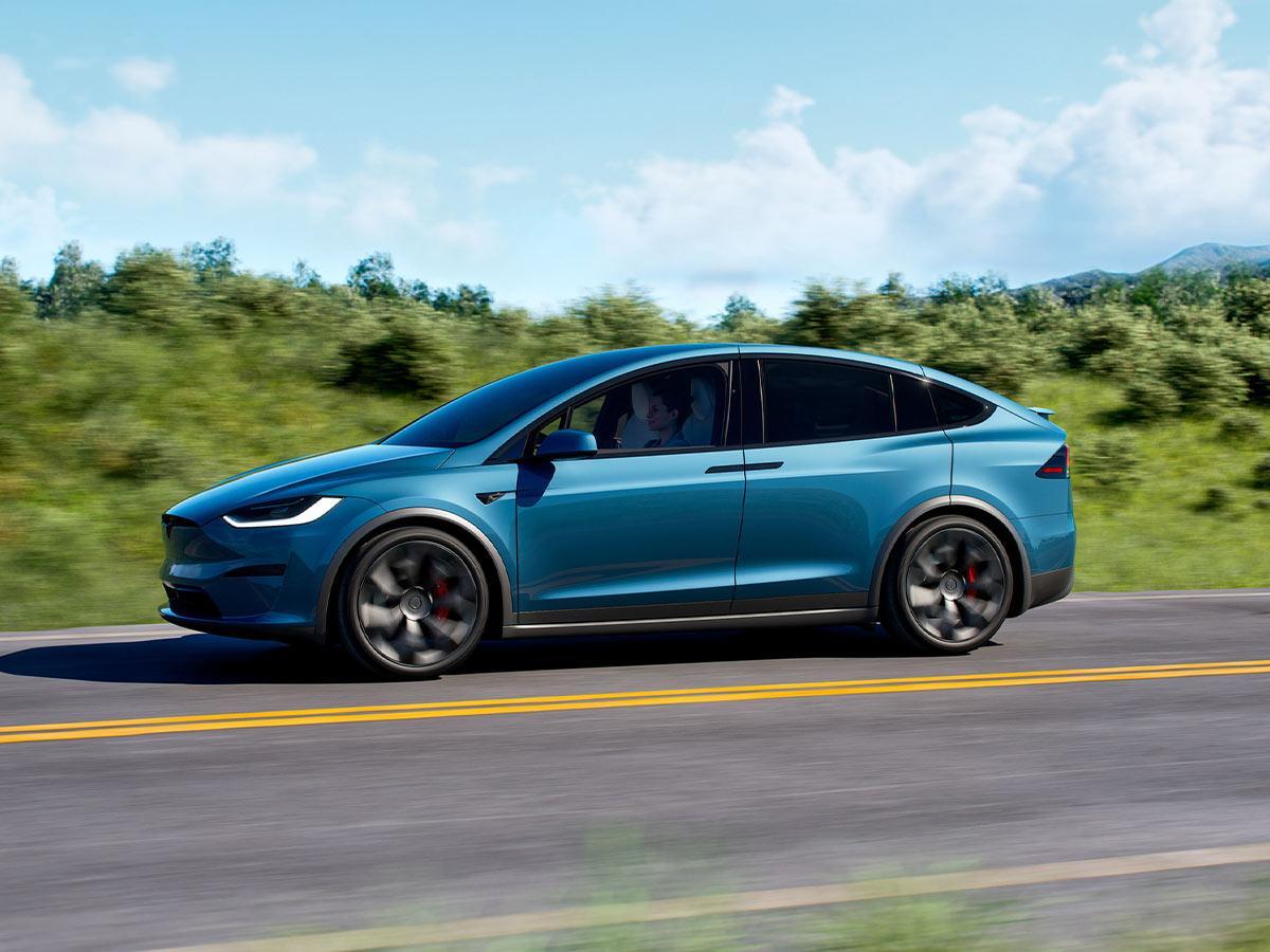 1. Tesla Model X (Plaid) – 2.5 seconds