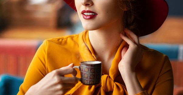 30 Vintage Fashion Trends That Need to Make a Comeback