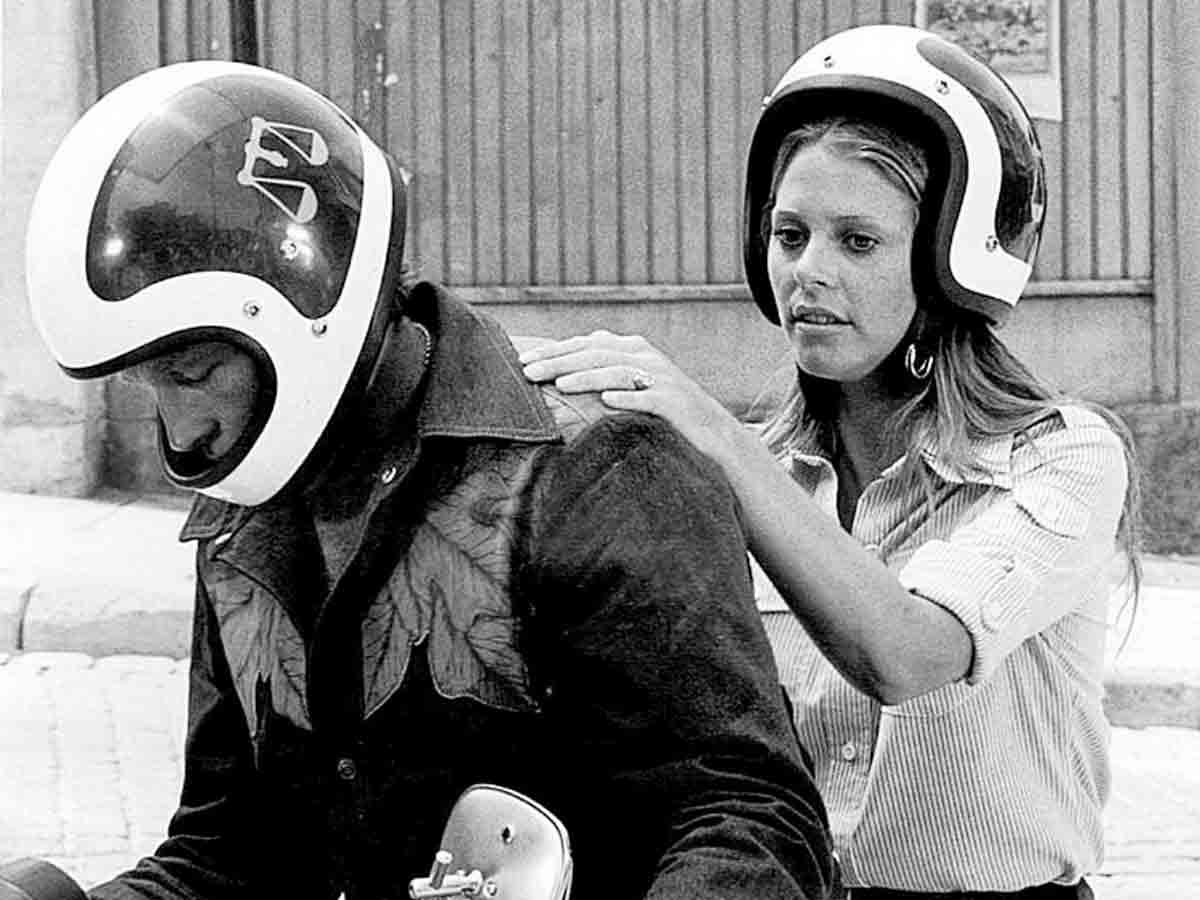 Lindsay Wagner Then