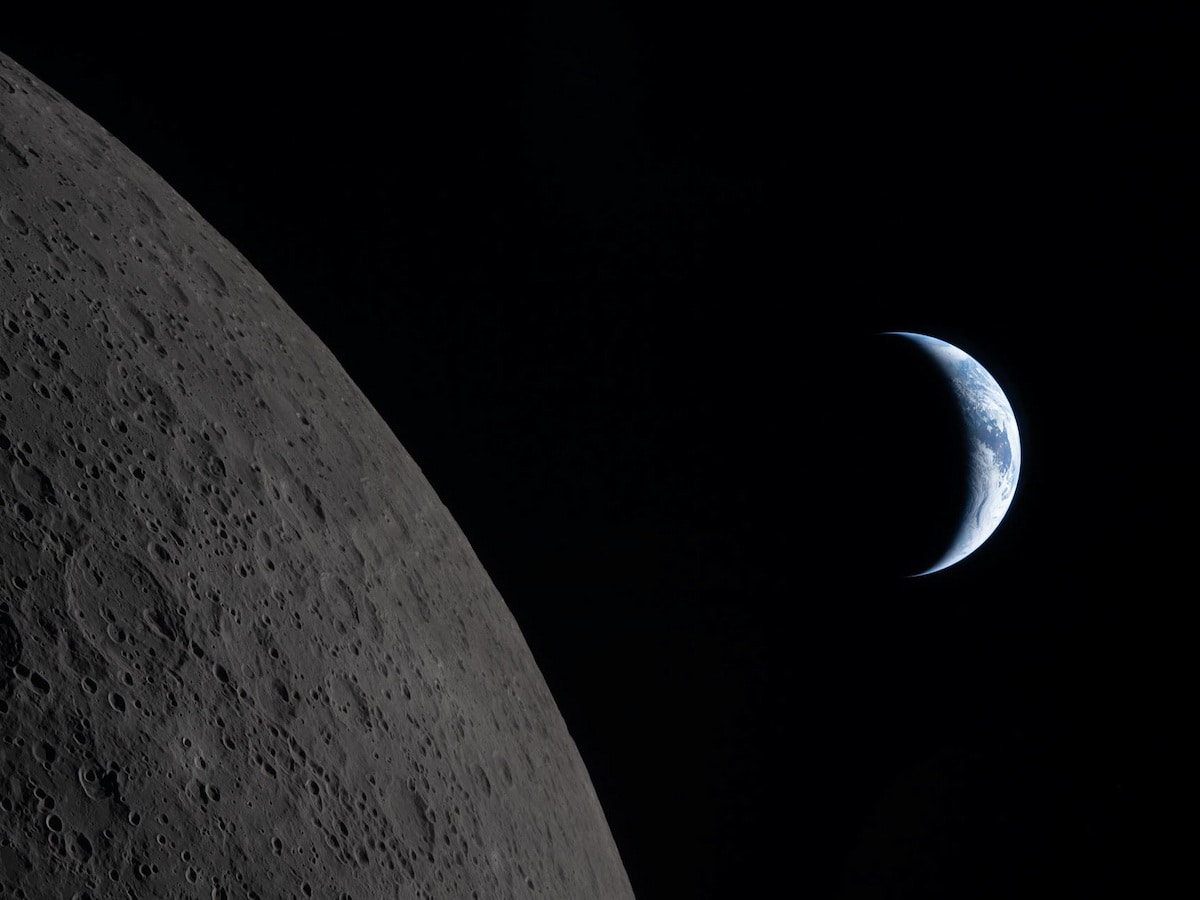 Approaching Earthset