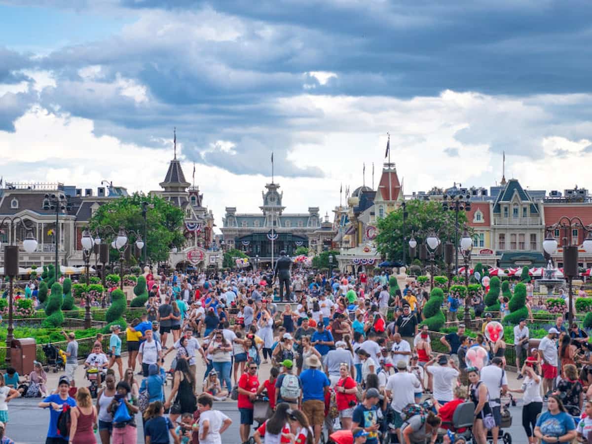 Disney Wants Customers Staying Longer