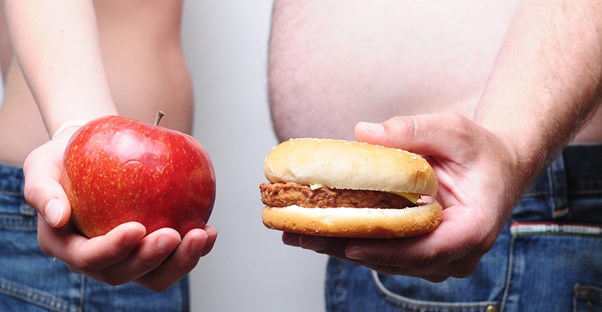 people choosing between foods that fight heart disease
