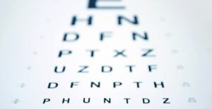 a chart used to tell the difference between cataracts and glaucoma