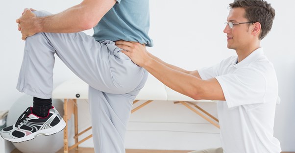 a man preventing sciatica