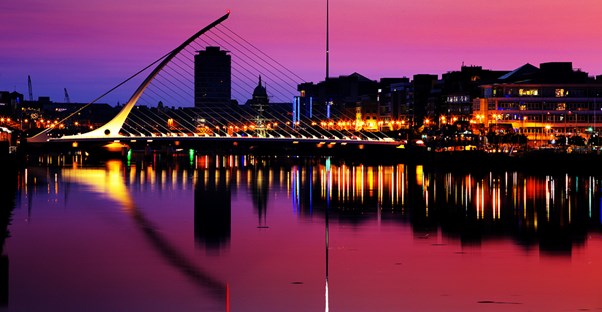 dusk falls on dublin and the samuel beckett bridge