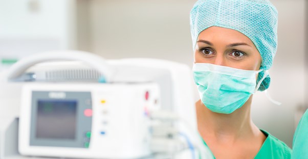 a surgeon about to perform a hyperhidrosis surgery