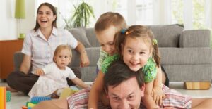 a family that with a family health insurance plan