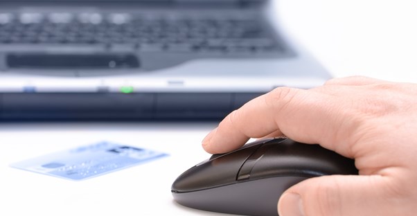 A person shopping for renter's insurance online