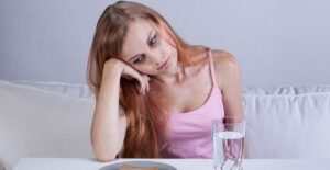 a woman who needs to attend an eating disorder treatment center