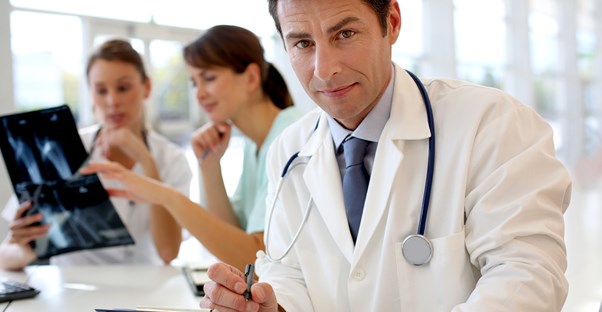 a medical professional who understands diabetic ketoacidosis
