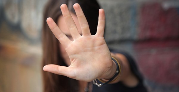 a woman suffering from avoidant personality disorder
