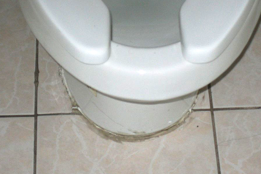 Bottom of Toilet