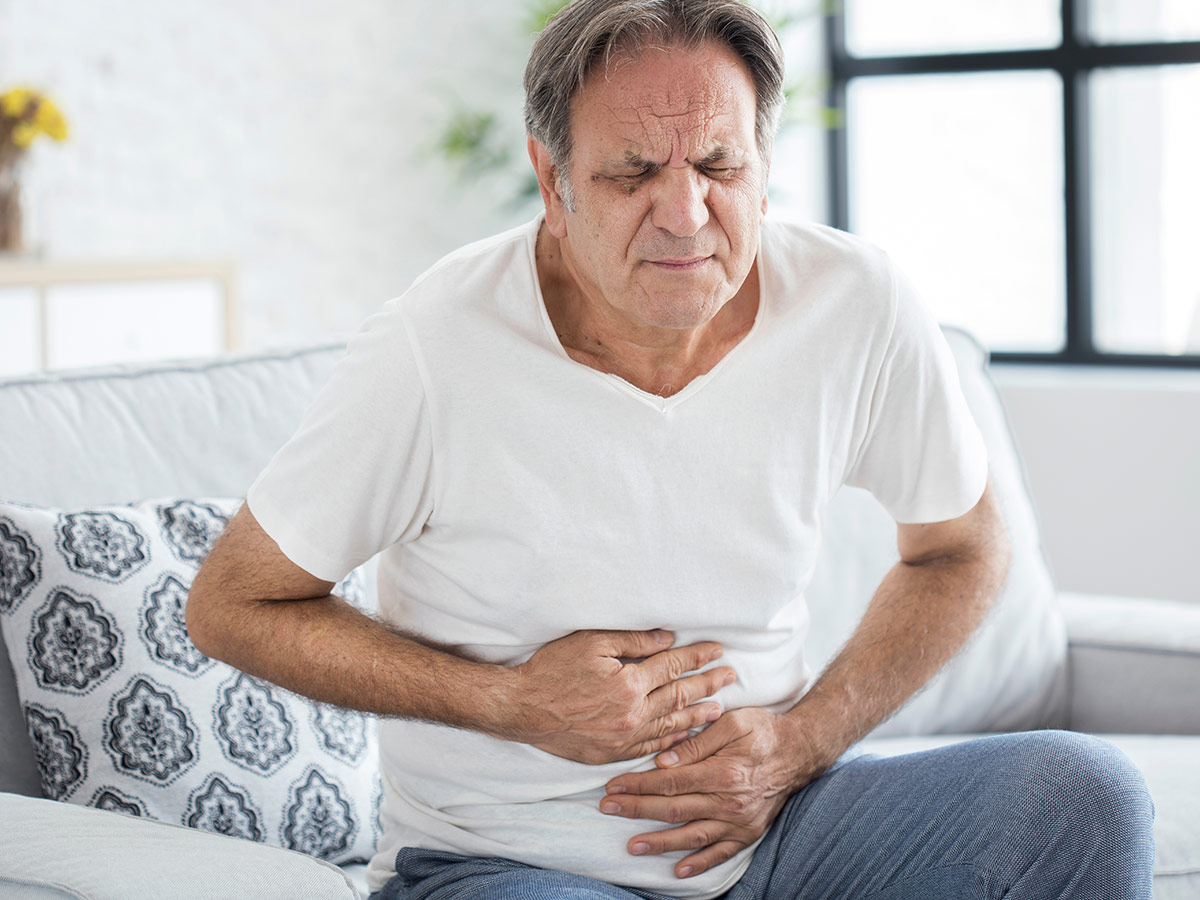 What Are the Symptoms of Diverticulitis?