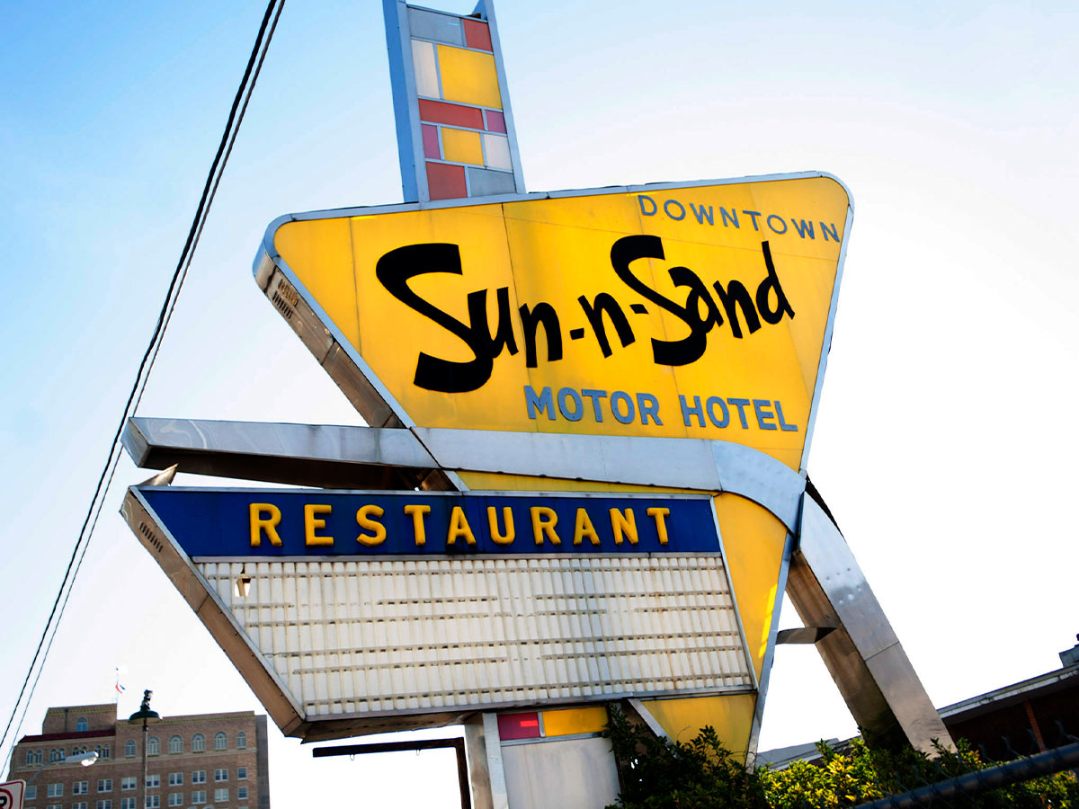 Sun-n-Sand Motor Hotel