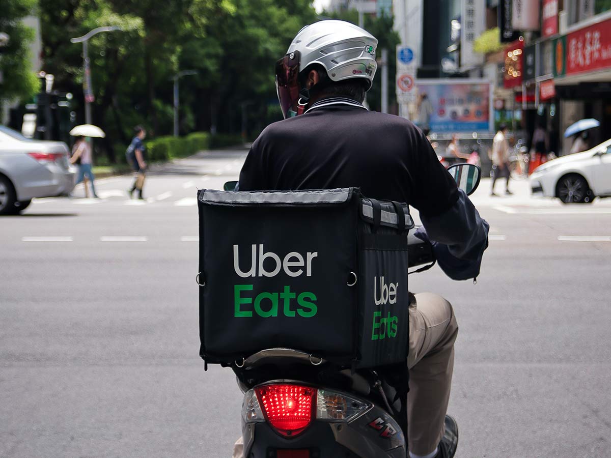 Using Food Delivery Services