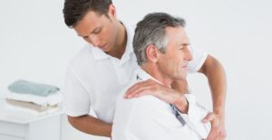 Chiropractor for whiplash