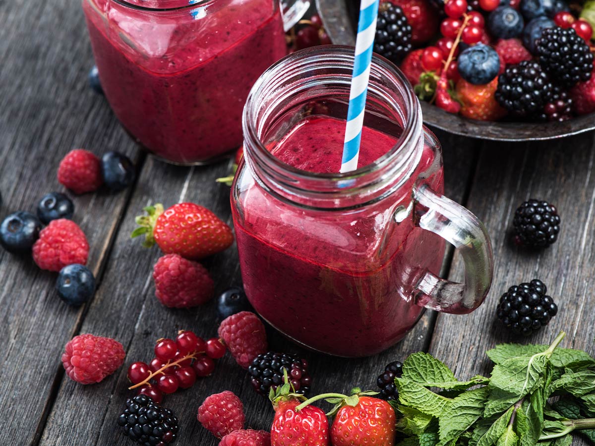 Low-Sugar Tri-Berry Smoothie