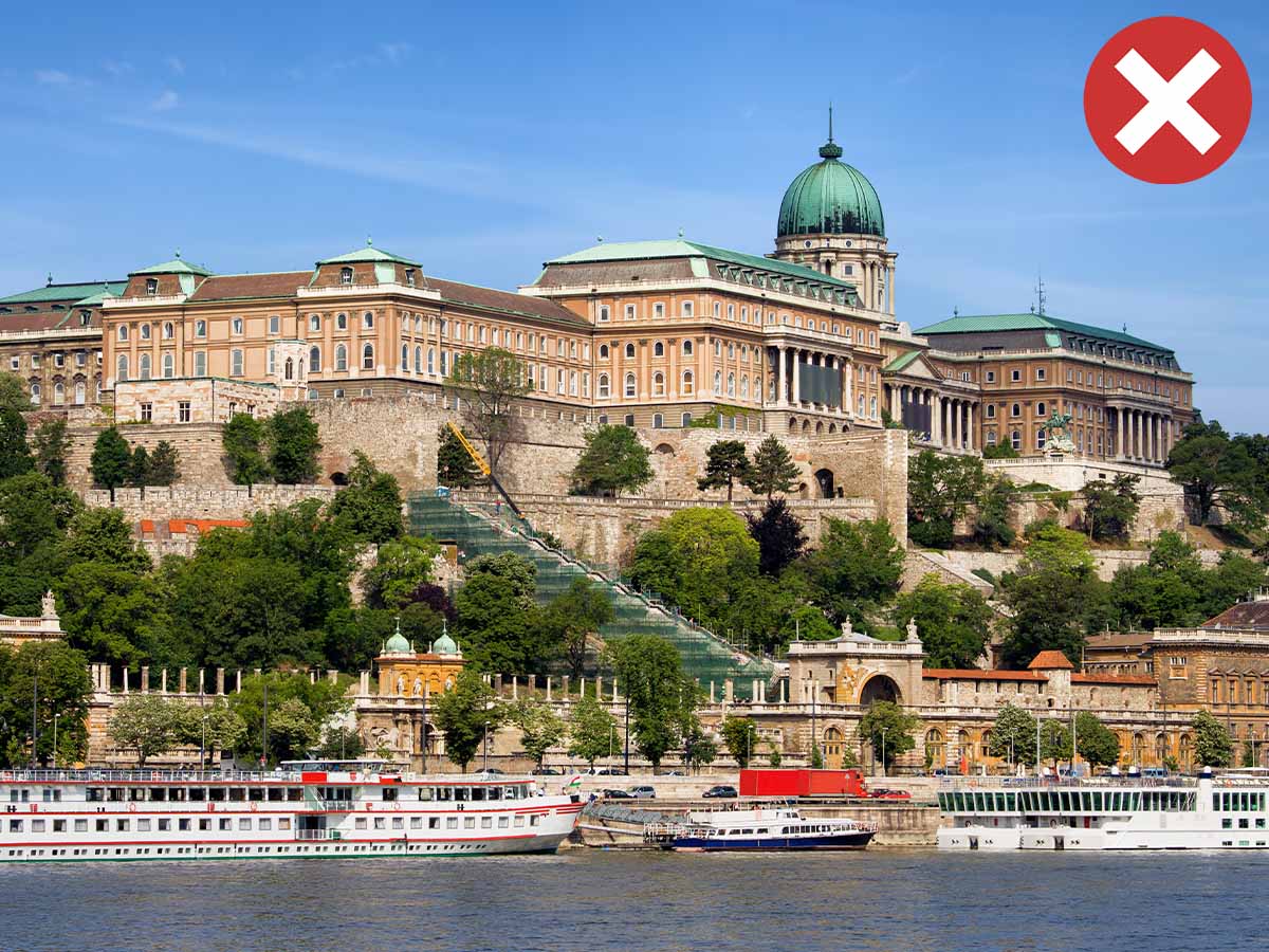 Hungary: Don't See Buda Castle