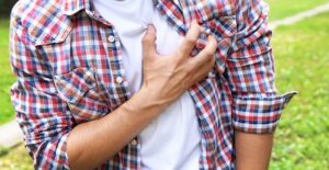 A man experience an arrhythmia